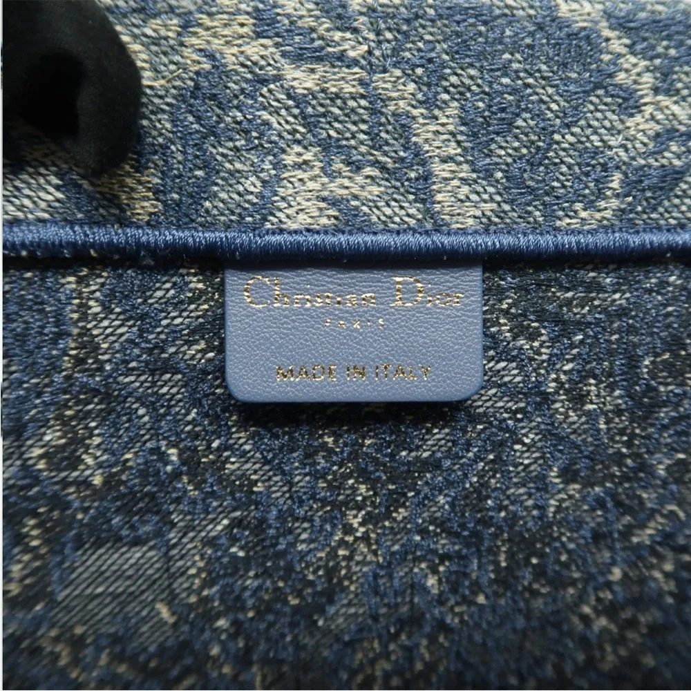 Dior Floral Blue Tote Bag - Picture 11 of 15